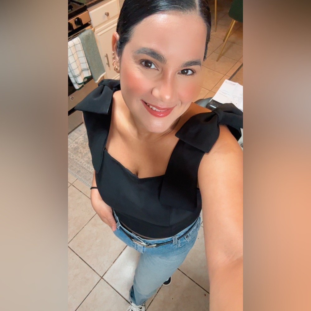 Meet your Posher, Daniela